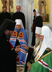 Его Святейшество совершил чин наречения архимандрита Аристарха (Смирнова) во епископа Кемеровского и Новокузнецкого Его Святейшество совершил чин наречения архимандрита Аристарха (Смирнова) во епископа Кемеровского и Новокузнецкого