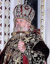 В День Интронизации Святейшего Патриарха Московского и всея Руси Алексия II Предстоятель Русской Православной Церкви совершил Божественную литургию и благодарственный молебен в Храме Христа Спасителя
