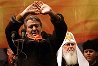 Лидер коммунистов Украины призывает наказать Ющенко за разжигание религиозной розни и национализм Лидер коммунистов Украины призывает наказать Ющенко за разжигание религиозной розни и национализм