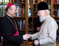 Митрополит Киевский и всей Украины Владимир встретился с главой Папского совета по делам культуры архиепископом Джанфранко Равази Митрополит Киевский и всей Украины Владимир встретился с главой Папского совета по делам культуры архиепископом Джанфранко Равази