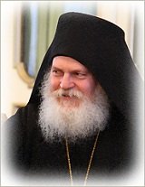 Официальной реакции Константинопольской и Элладской Православной Церквей на арест Ватопедского игумена Ефрема до сих пор нет Официальной реакции Константинопольской и Элладской Православной Церквей на арест Ватопедского игумена Ефрема до сих пор нет