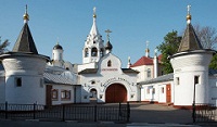 В Великую субботу Святейший Патриарх Кирилл посетил ряд московских храмов