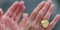 Папа Франциск рукоположил во епископа второе лицо в правительстве Ватикана