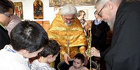В бельгийском городе Турнэ группа местных жителей приняла Православие В бельгийском городе Турнэ группа местных жителей приняла Православие