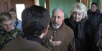 В Сумах совершена попытка захвата здания епархиального управления В Сумах совершена попытка захвата здания епархиального управления