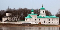 В Пскове укрепят висящую над рекой башню Снетогорского монастыря XIII века В Пскове укрепят висящую над рекой башню Снетогорского монастыря XIII века