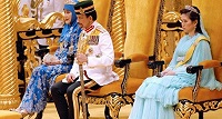 Султан Брунея отсрочил введение шариатских казней