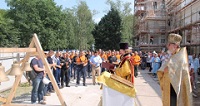 Освящены колокола и крест для храма преподобного Сергия Радонежского в Царском Селе
