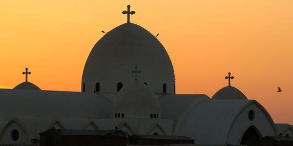 В Египте растет число мусульман, принимающих Христианство В Египте растет число мусульман, принимающих Христианство