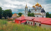 Предстоятель Русской Церкви посетил Успенский кафедральный собор в подмосковном Дмитрове