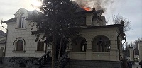 От артобстрела пострадало епархиальное здание в Горловке