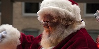Санта-Клаус проигнорировал запрет на празднование Рождества в Брунее и раздал подарки детям