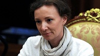 Уполномоченный по правам ребенка Анна Кузнецова предложила ввести уголовную ответственность за склонение к суициду