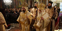 Митрополиты древней и Новой Смирны совершили совместное богослужение в день св. Григория Паламы