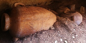 На Мальте археологами найдена нетронутая пуническая гробница