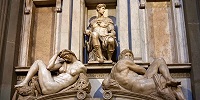 Реставраторы использовали бактерии для очистки шедевров Микеланджело