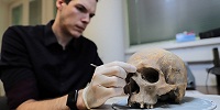 Останки святого короля Венгрии Ласло I обнаружены с помощью ДНК-анализа в груде костей других Венгерских монархов