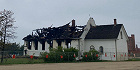 Историческая церковь в Альберте, Канада, сгорела в результате поджога