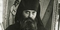 Псково-Печерский монастырь открыл картинную галерею архимандрита Алипия