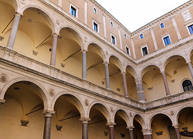 Ватикан открыл для публики двери Палаццо делла Канчеллерия