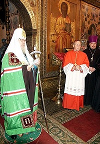 Слово Святейшего Патриарха Московского и всея Руси Алексия II в Успенском соборе Московского Кремля в день праздника Успения Пресвятой Богородицы Слово Святейшего Патриарха Московского и всея Руси Алексия II в Успенском соборе Московского Кремля в день праздника Успения Пресвятой Богородицы
