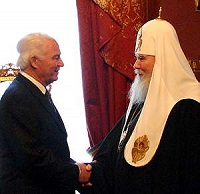 Состоялась встреча Святейшего Патриарха Алексия с президентом ОАО «Российские железные дороги» Г.А.Фадеевым Состоялась встреча Святейшего Патриарха Алексия с президентом ОАО «Российские железные дороги» Г.А.Фадеевым