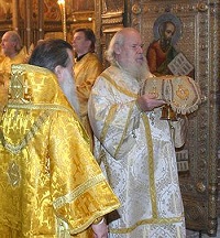 В день памяти свт. Иова, Патриарха Московского и всея Руси, Святейший Патриарх совершил богослужение в Успенском соборе Кремля В день памяти свт. Иова, Патриарха Московского и всея Руси, Святейший Патриарх совершил богослужение в Успенском соборе Кремля