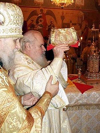 Святейший Патриарх совершил чин Великого освящения церкви Преображения Господня на Песках и Божественную литургию в новоосвященном храме Святейший Патриарх совершил чин Великого освящения церкви Преображения Господня на Песках и Божественную литургию в новоосвященном храме