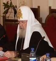 Святейший Патриарх выразил поддержку Патриарху Иерусалимскому Иринею в связи с противостоянием в Вифлееме