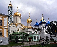 Предстоятель возглавил торжества в день обретения мощей преп. Сергия Радонежского (комментарий в цифрах и фактах)
