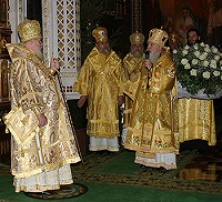 Предстоятель Русской Православной Церкви совершил Рождественскую Великую Вечерню в храме Христа Спасителя Предстоятель Русской Православной Церкви совершил Рождественскую Великую Вечерню в храме Христа Спасителя