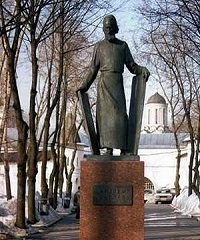 Православная мода: возможно ли? (Телепрограмма, 15.01.05) (комментарий в аспекте культуры)