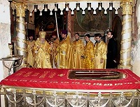 В день памяти св. Митрополита Петра, всея России чудотворца, Святейший Патриарх Алексий совершил Божественную литургию в Успенском соборе Кремля В день памяти св. Митрополита Петра, всея России чудотворца, Святейший Патриарх Алексий совершил Божественную литургию в Успенском соборе Кремля