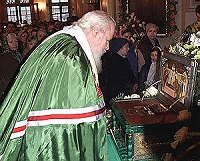 В день памяти святого благоверного князя Даниила Московского Предстоятель Русской Православной Церкви совершил вечерню, литургию Преждеосвященных Даров и молебен святому покровителю Москвы в Свято-Даниловом монастыре