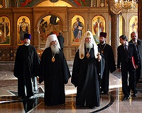 Святейший Патриарх Московский и всея Руси Алексий II посетил храм прп. Андрея Критского при Санкт-Петербургской бумажной фабрике Гознака Святейший Патриарх Московский и всея Руси Алексий II посетил храм прп. Андрея Критского при Санкт-Петербургской бумажной фабрике Гознака