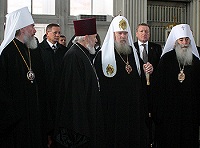 Святейший Патриарх Алексий посетил Свято-Троицкий собор в Санкт-Петербурге Святейший Патриарх Алексий посетил Свято-Троицкий собор в Санкт-Петербурге