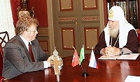 Его Святейшество встретился с руководителем Дирекции развития и сотрудничества Федерального департамента иностранных дел Швейцарии Вальтером Фустом