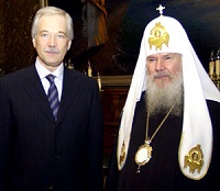 Святейшего Патриарха Алексия поздравила с юбилеем группа российских парламентариев во главе с Председателем Государственной Думы Б.В.Грызловым