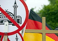 Жители Кельна выступили с протестом против проведения антиисламского конгресса