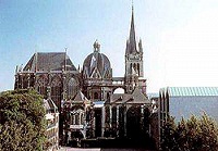 Христианские святыни Ахена и его пригорода Корнелимюнстер (комментарий в цифрах и фактах)