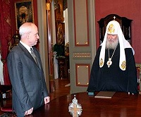 Состоялась встреча Святейшего Патриарха c директором Службы внешней разведки России С.Н.Лебедевым Состоялась встреча Святейшего Патриарха c директором Службы внешней разведки России С.Н.Лебедевым