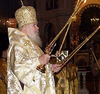 В день памяти св. Филарета Московского Святейший Патриарх совершил Божественную литургию в Храме Христа Спасителя В день памяти св. Филарета Московского Святейший Патриарх совершил Божественную литургию в Храме Христа Спасителя