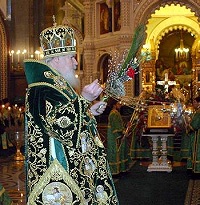 Накануне праздника Входа Господня в Иерусалим Святейший Патриарх совершил Всенощное бдение с чином освящения верб и удостоил наград ряд московских священников Накануне праздника Входа Господня в Иерусалим Святейший Патриарх совершил Всенощное бдение с чином освящения верб и удостоил наград ряд московских священников