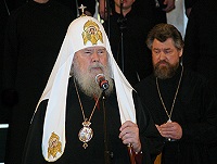 Святейший Патриарх Московский и всея Руси Алексий II открыл хоровую программу VI Московского Пасхального фестиваля Святейший Патриарх Московский и всея Руси Алексий II открыл хоровую программу VI Московского Пасхального фестиваля