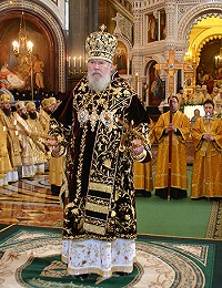 По случаю 16-й годовщины интронизации Святейший Патриарх Московский и всея Руси Алексий II совершил Божественную литургию в Храме Христа Спасителя По случаю 16-й годовщины интронизации Святейший Патриарх Московский и всея Руси Алексий II совершил Божественную литургию в Храме Христа Спасителя