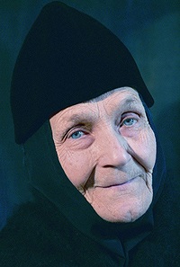 Женщина и война (Телепрограмма, 08.05.06) (комментарий в зеркале СМИ)