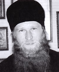 Дела и адреса милосердия (комментарий в зеркале СМИ)
