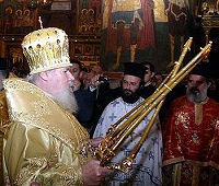 Святейший Патриарх Алексий совершил Божественную литургию в Успенском соборе Кремля Святейший Патриарх Алексий совершил Божественную литургию в Успенском соборе Кремля