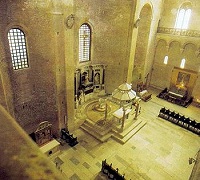 Град Барский приемлет тобою благодать, святителю Николае! (комментарий в зеркале СМИ)