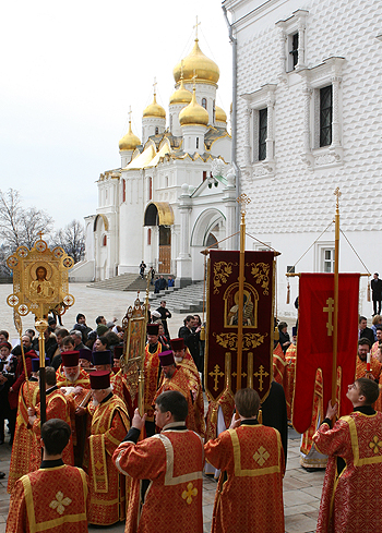 Фото - Ю. Клиценко, Седмица.Ru
